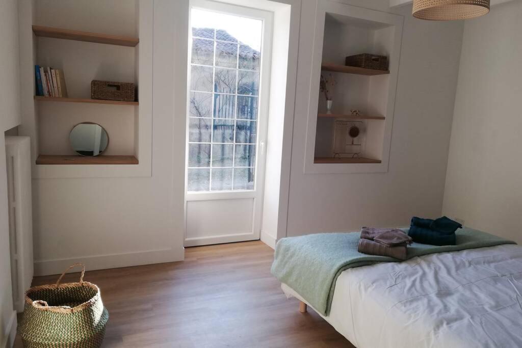 Maison Terracotta, Le Calme Aux Portes De Poitiers Saint-Julien-l'Ars 外观 照片